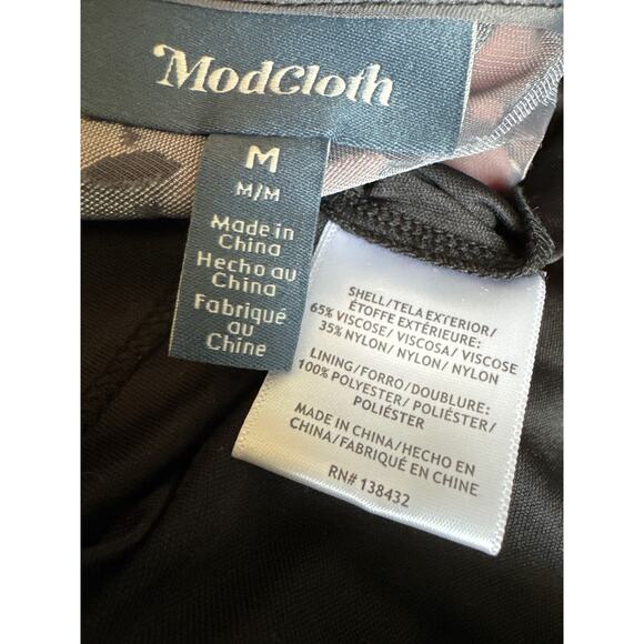 ModCloth Dramatic Depths Velvet Dress cherry blossom print size medium - Picture 11 of 11